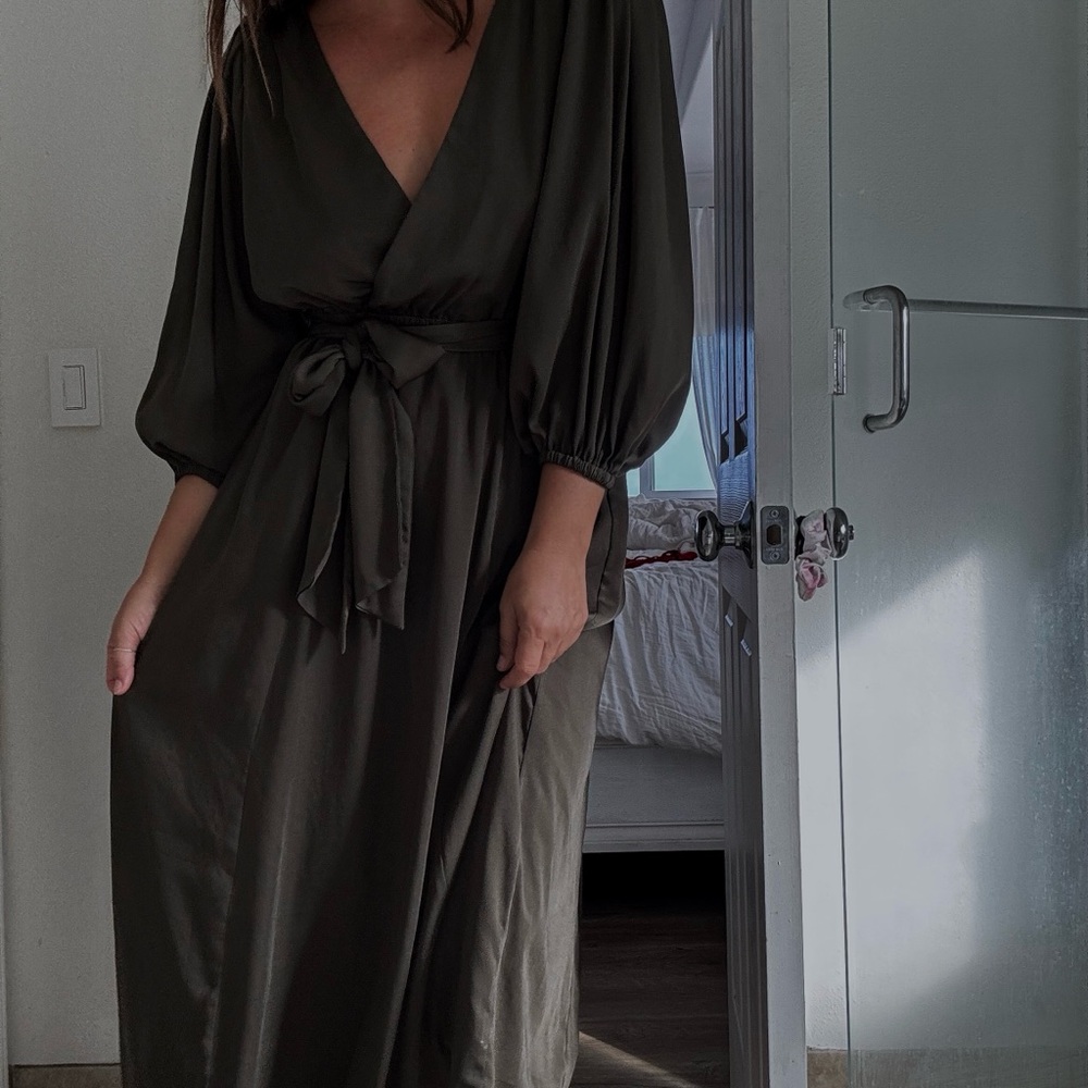 Banana Republic Dark Green Long Sleeve Dress